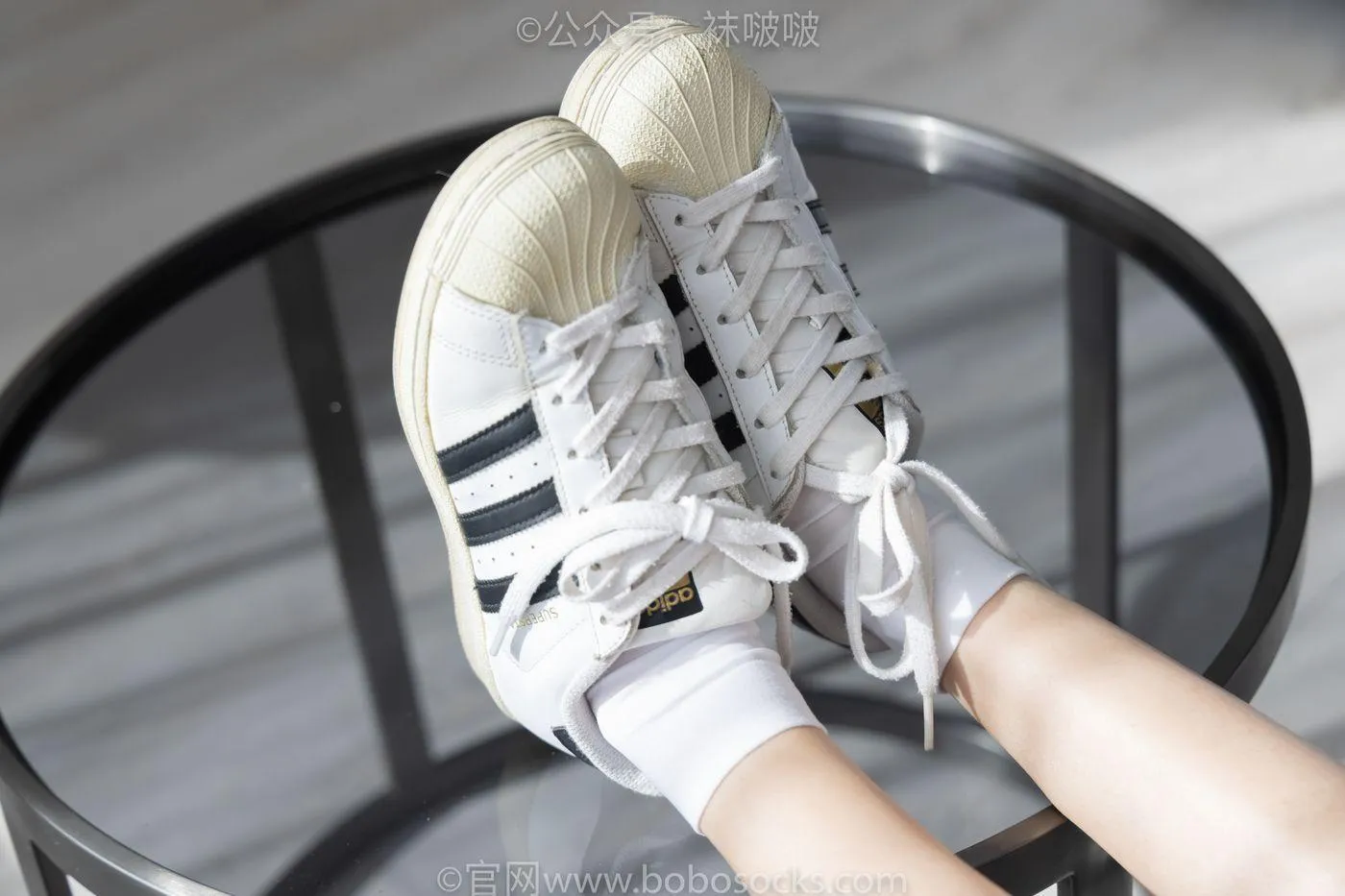 [BoBoSocks袜啵啵]NO.033 稚予-贝壳头、天鹅绒黑袜、天鹅绒白袜 [154P]插图2